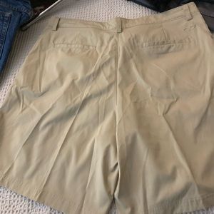 Columbia Men’s shorts